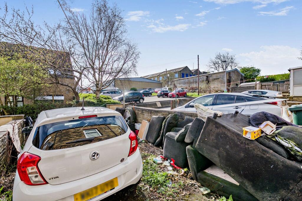 Additional image 10 of Silverdale Road, Bradford, BD5