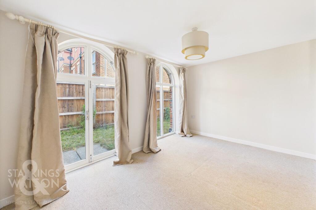 House in East Suffolk, Bungay - View 4