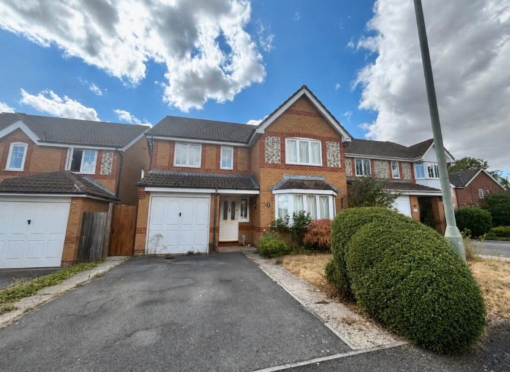 Main image of property: Harebell Drive, Thatcham