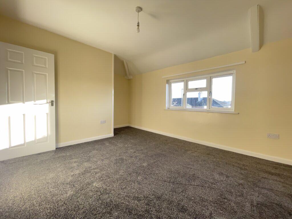 Wykebeck Road, Leeds, LS9 photo 5