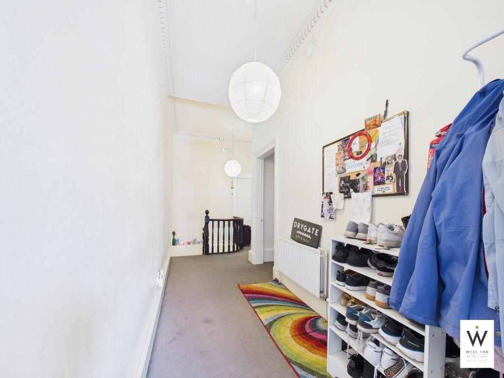 6 bedroom flat for rent