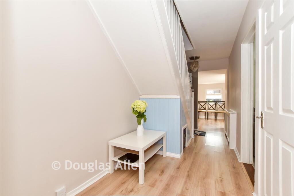 House in Romford - View 5