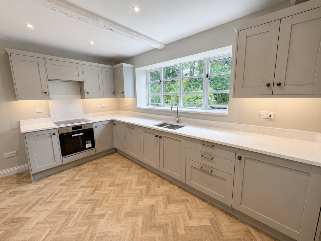 House in Crewe, Aston by Budworth - View 4