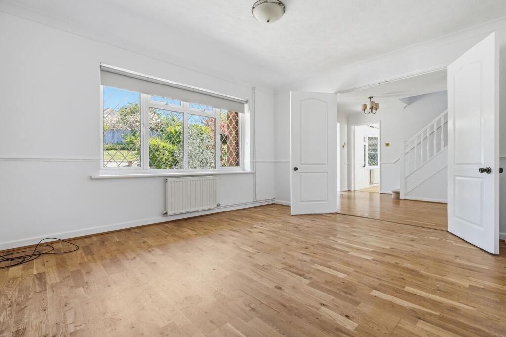 House in Sunninghill - View 5