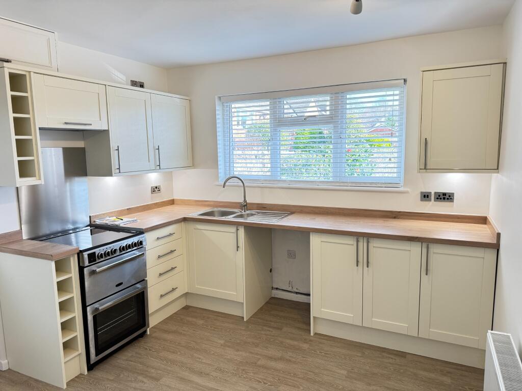 Meadow Close, Lympstone photo 3