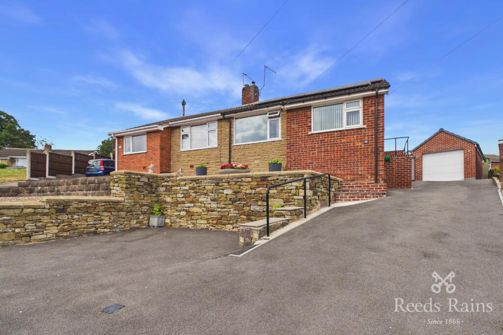 Main image of property: Lindale Road, Chesterfield, Derbyshire, S41