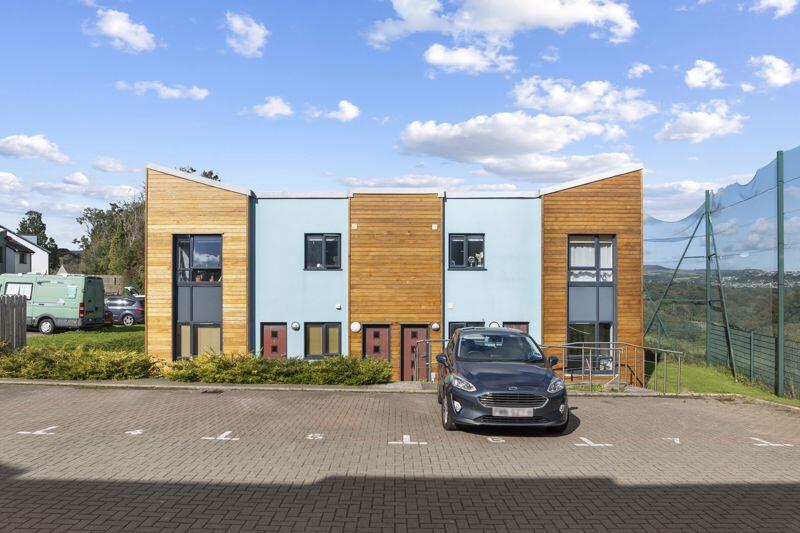 2-bed flat on Apartment 5 Fairways Court, Hampton Farm, Douglas, £225,000