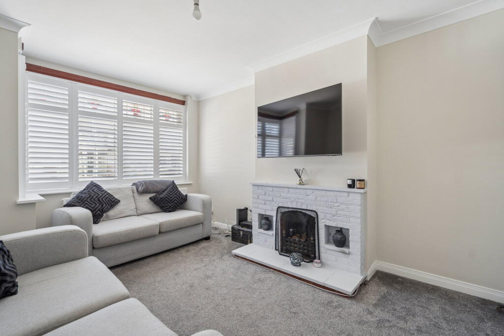 House in Watford - View 5