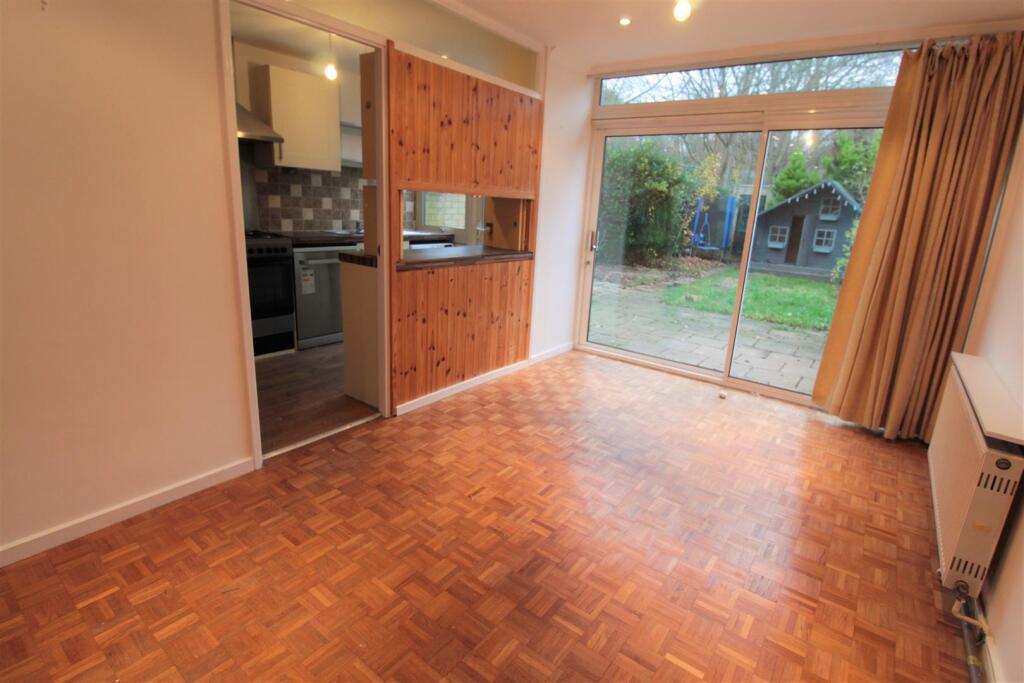 House in Kingston upon Thames - View 3