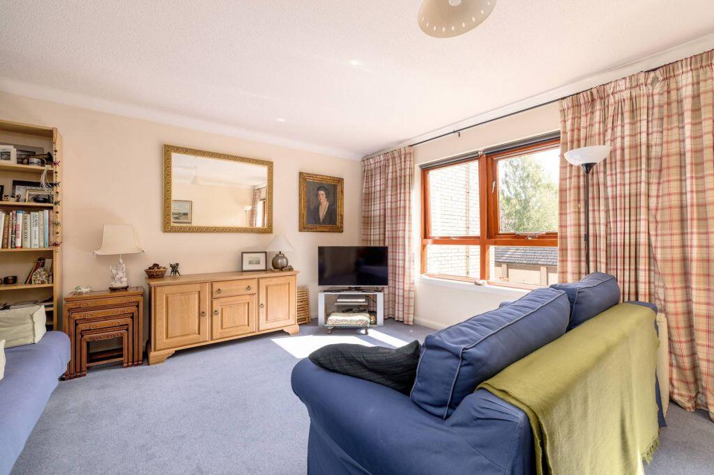Apartment in Edinburgh - View 5