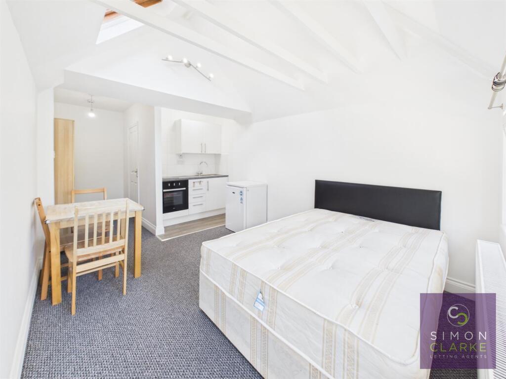 Main image of property: The Vale, London, NW11