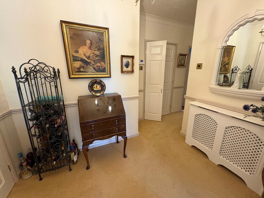 House in South Holland, Surfleet - More