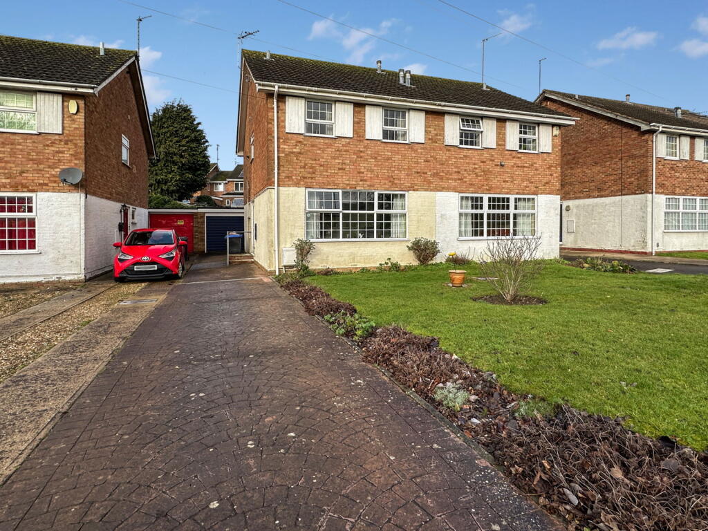 Main image of property: Spinney Hill Road, Parklands, NN3