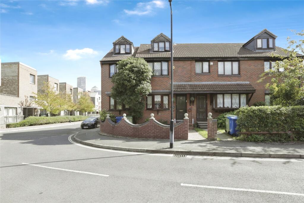 Main image of property: Somerford Way, London, SE16
