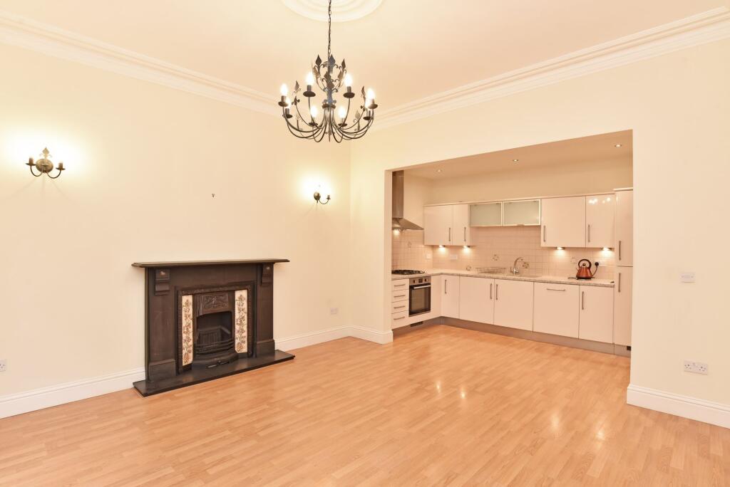 Kings Road, Harrogate, HG1 - View 6