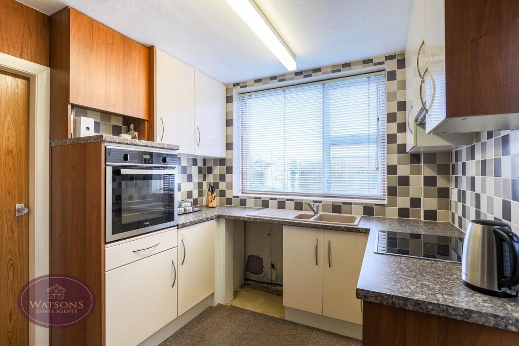 House in Broxtowe, Nuthall - View 5