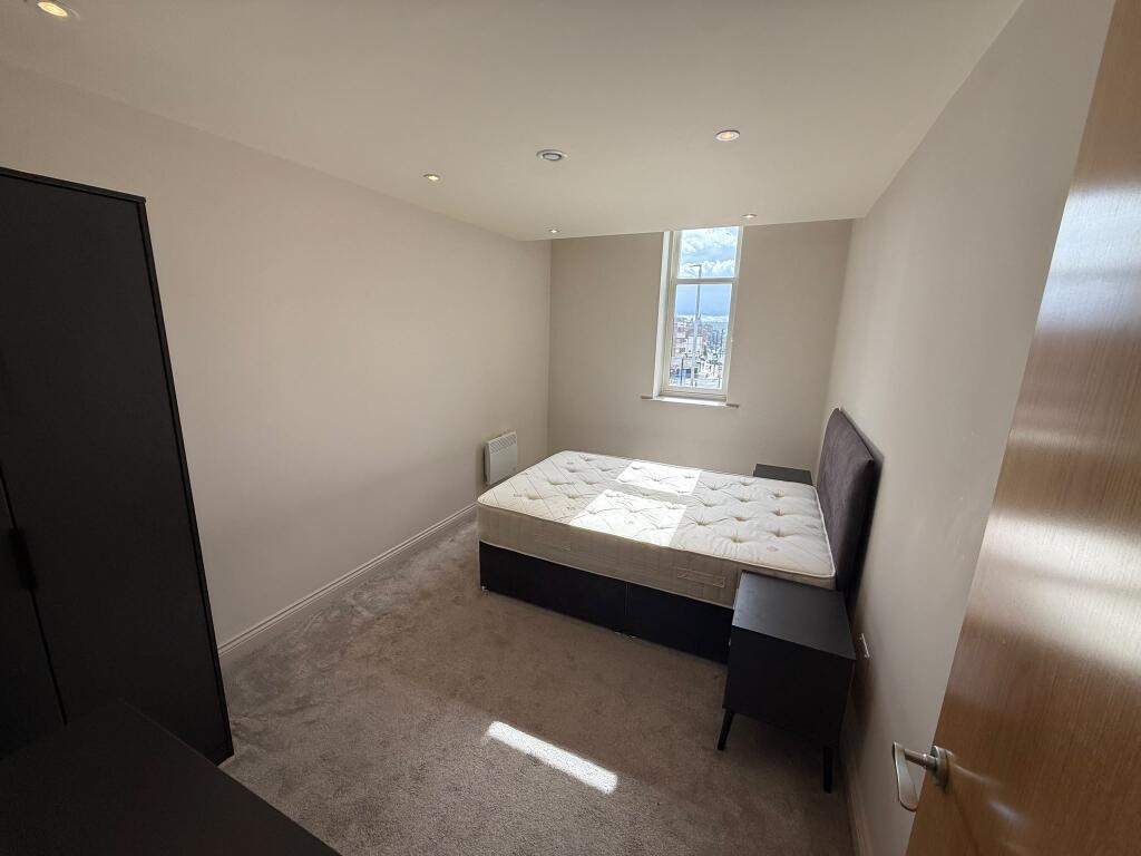 Apartment in Leeds - View 4