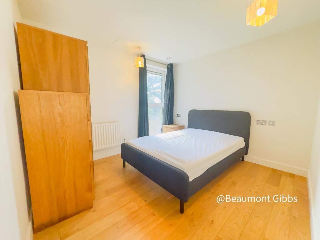Apartment in London - More