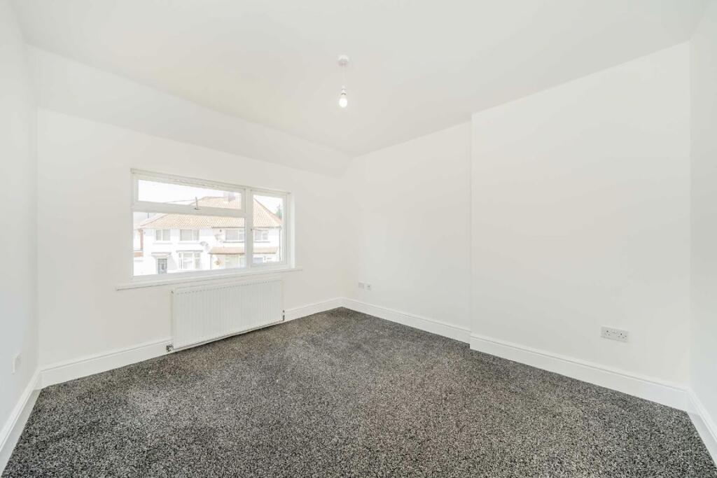 House in Southall - View 4