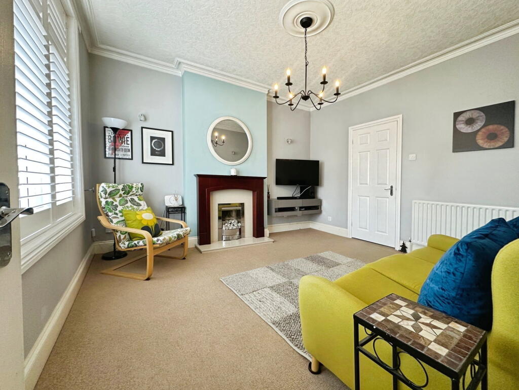 House in Wolverhampton - View 3