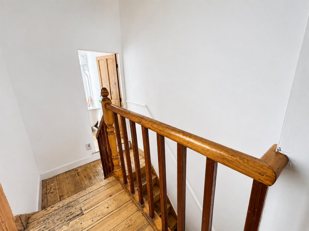 House in Darlington - More