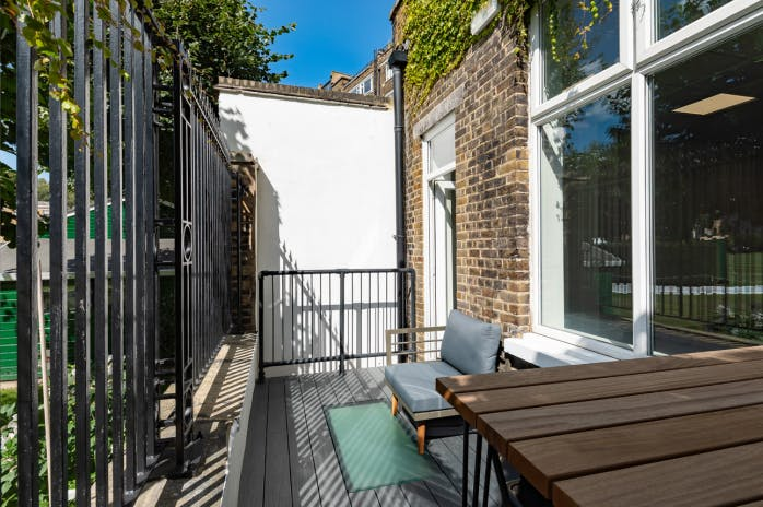 4 City Road - Ground floor terrace