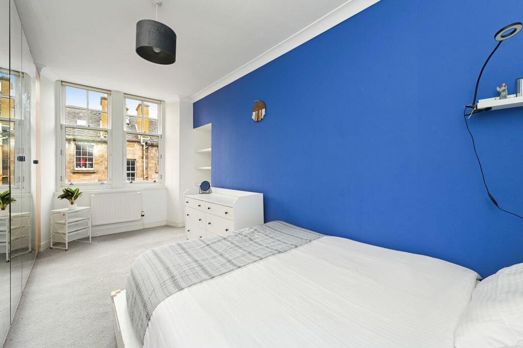 Apartment in Edinburgh - View 2