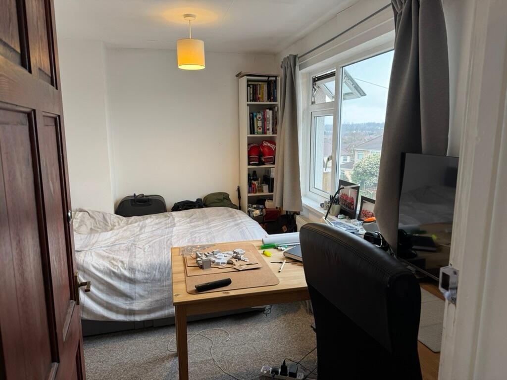 1 bedroom house share for rent