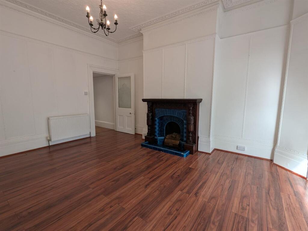Apartment in Brighton, Brunswick - View 4