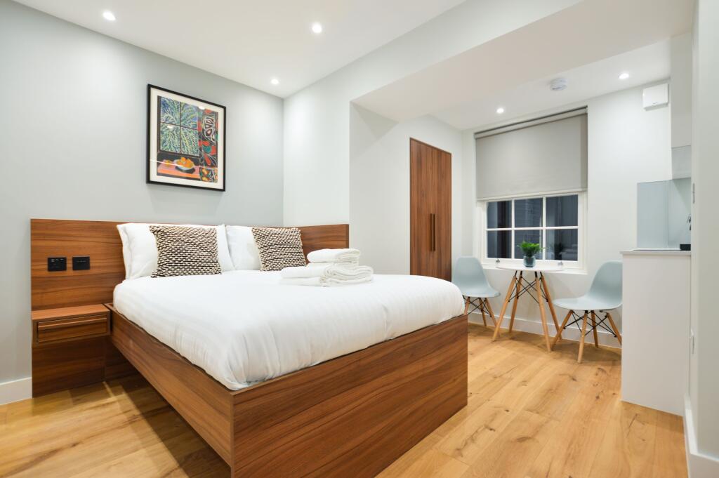 Main image of property: Flat 2, 26 Leinster Square, W2 4