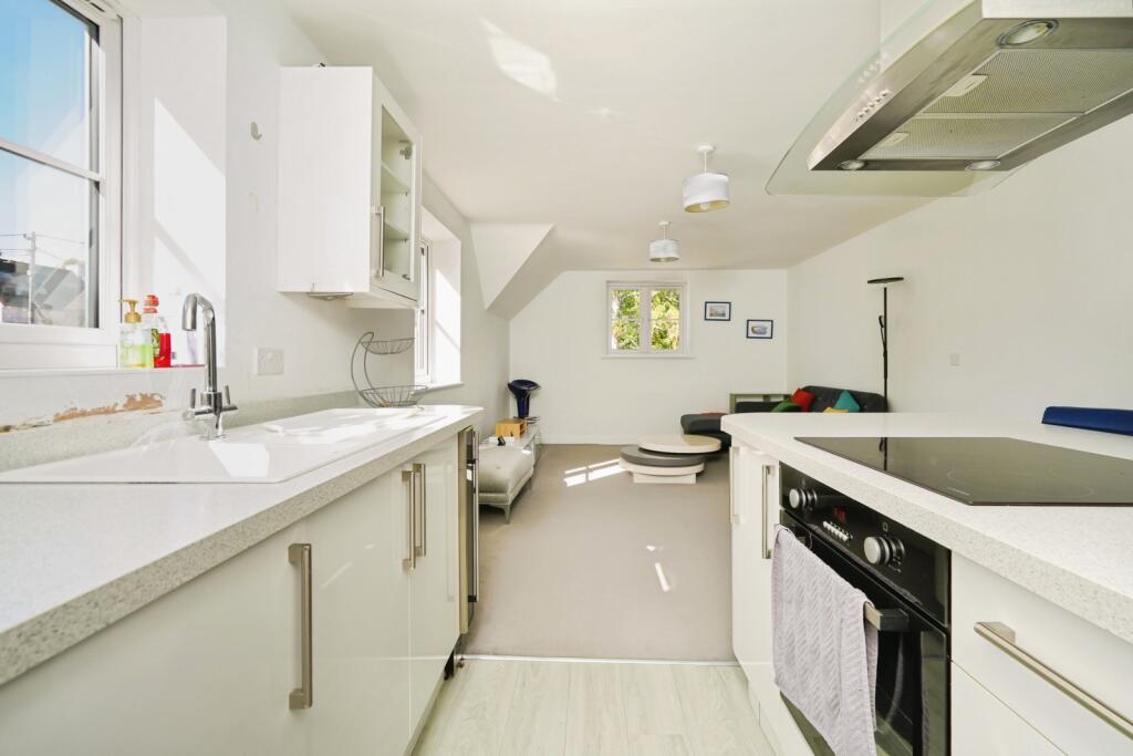 Apartment in Oxford - View 5