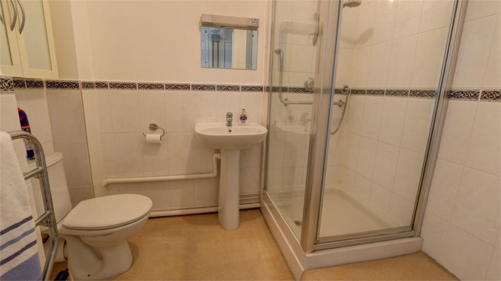 Apartment in London - View 3
