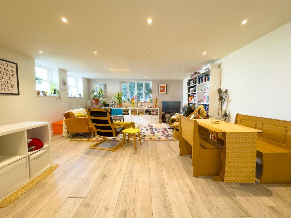 Main image of property: Fountain Close, Woolwich, London, SE18 6XL