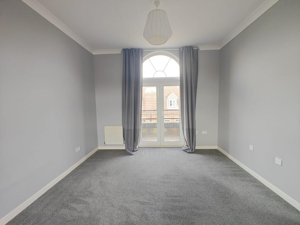 Apartment in Bristol - View 2