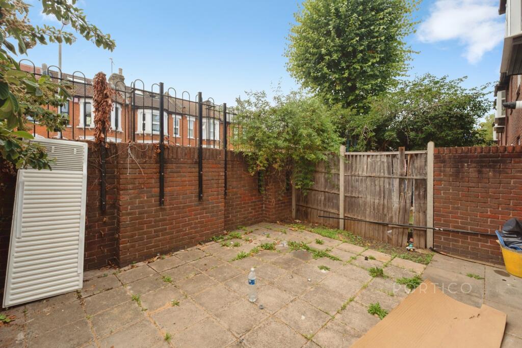 Property photo 11