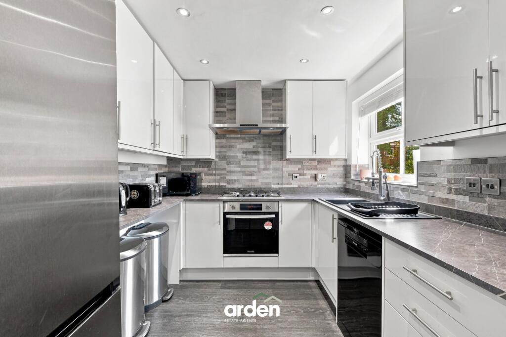 House in Redditch, Batchley - View 2