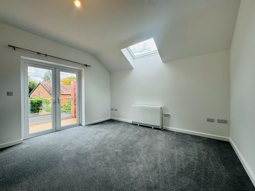 Apartment in Southampton - View 5