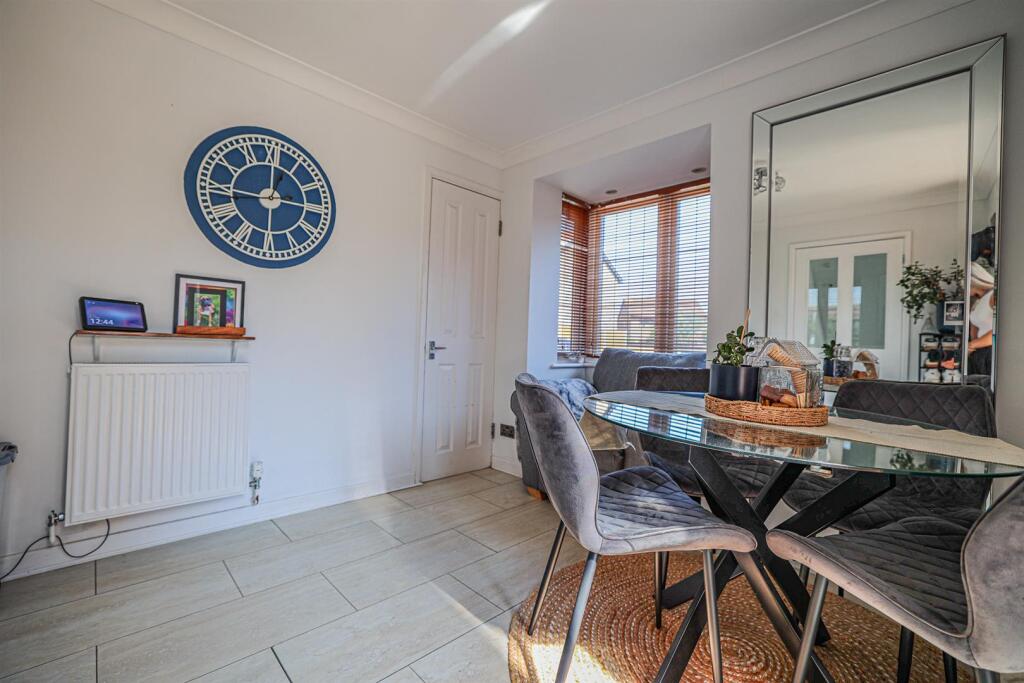 House in St Albans - View 4