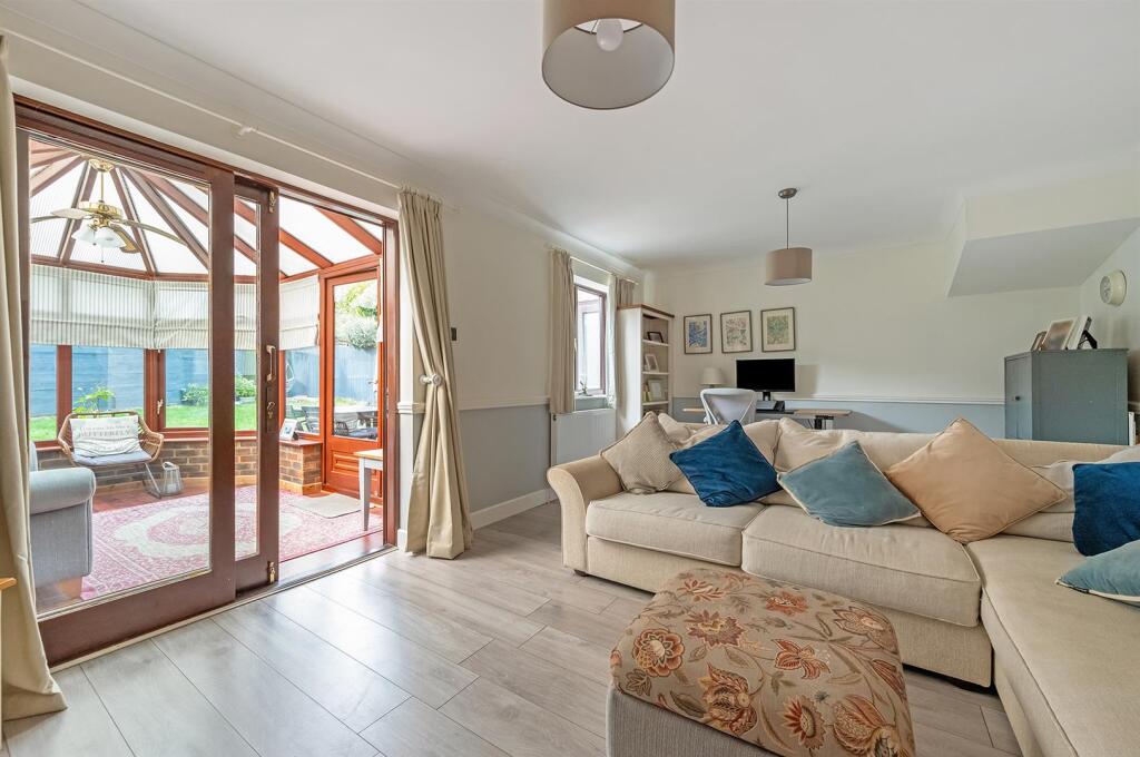 House in Salisbury - View 4