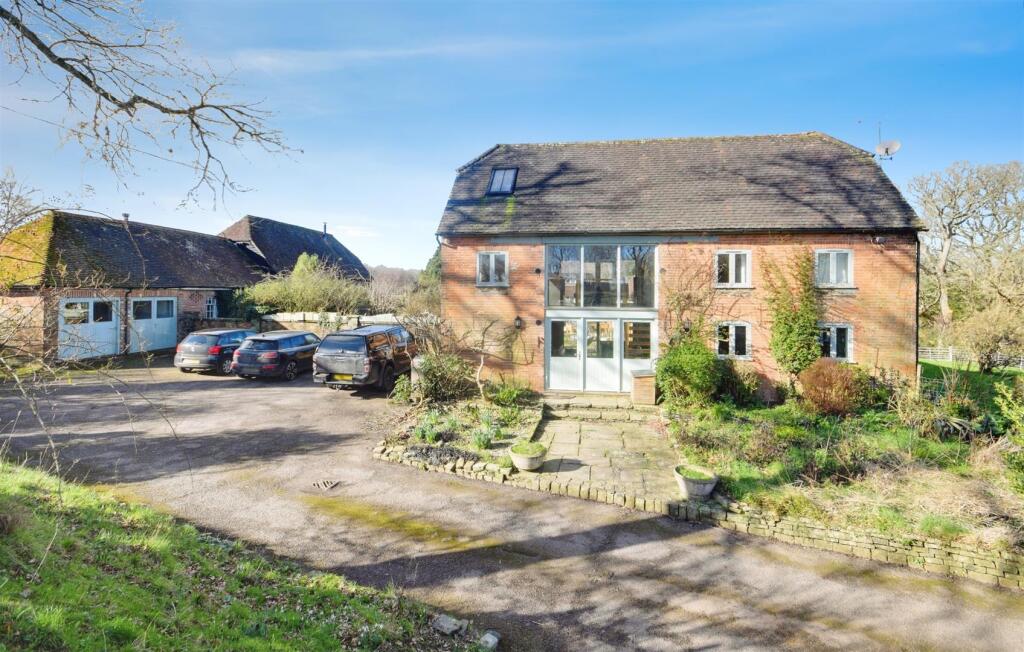 Main image of property: Harts Green, Sedlescombe
