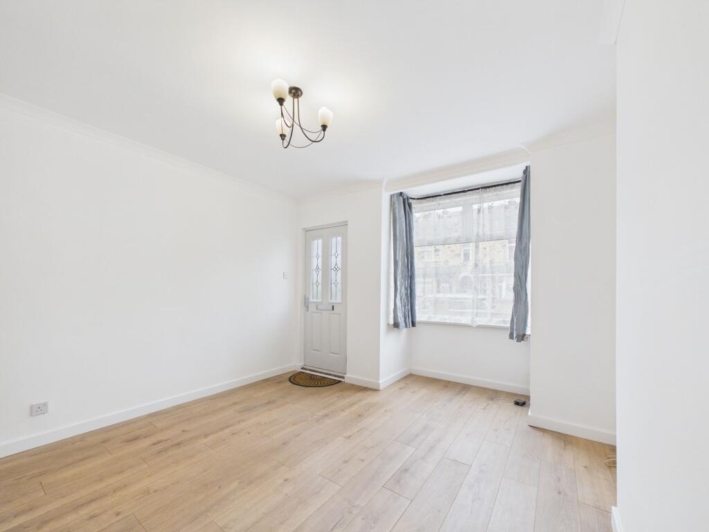 House in Peterborough - View 4