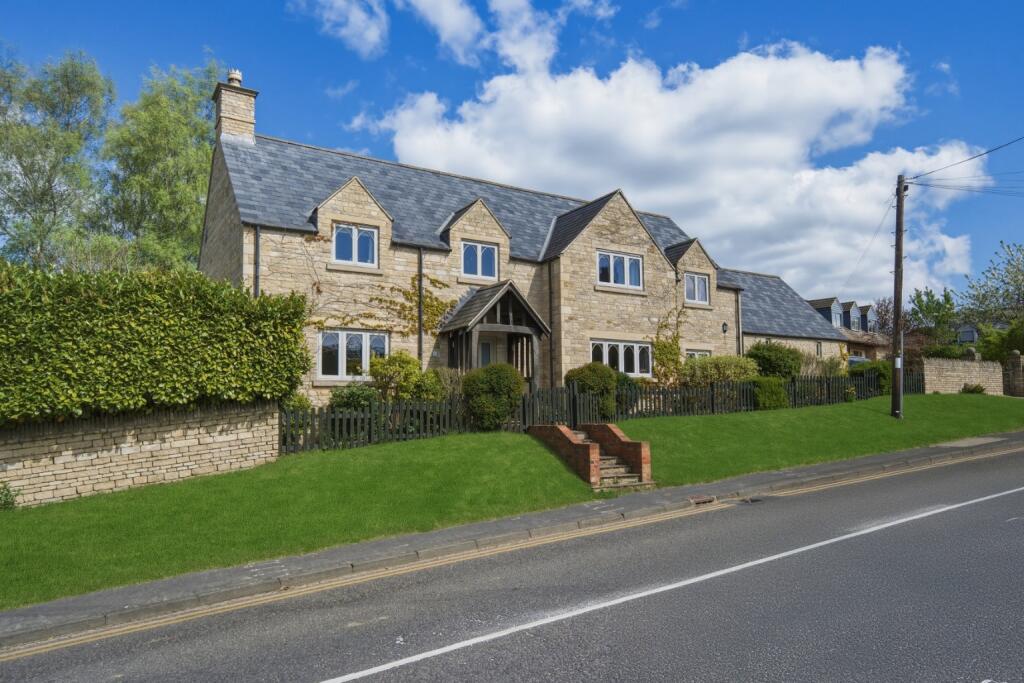 Main image of property: The Laurels, Bourne Road, Colsterworth NG33