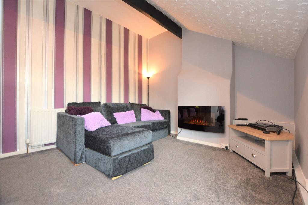 Main image of property: Flat 1, Roseneath Terrace, Leeds