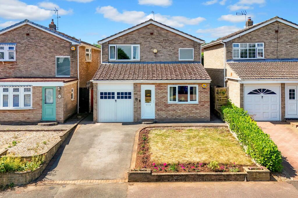 Main image of property: Twyford Gardens, Nottingham, NG11