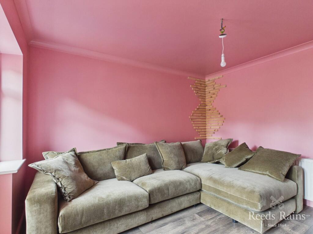 House in Stockton-on-Tees - View 4