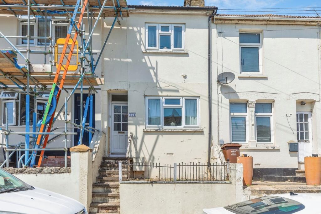 Main image of property: Gordon Road, Chatham, Kent, ME4