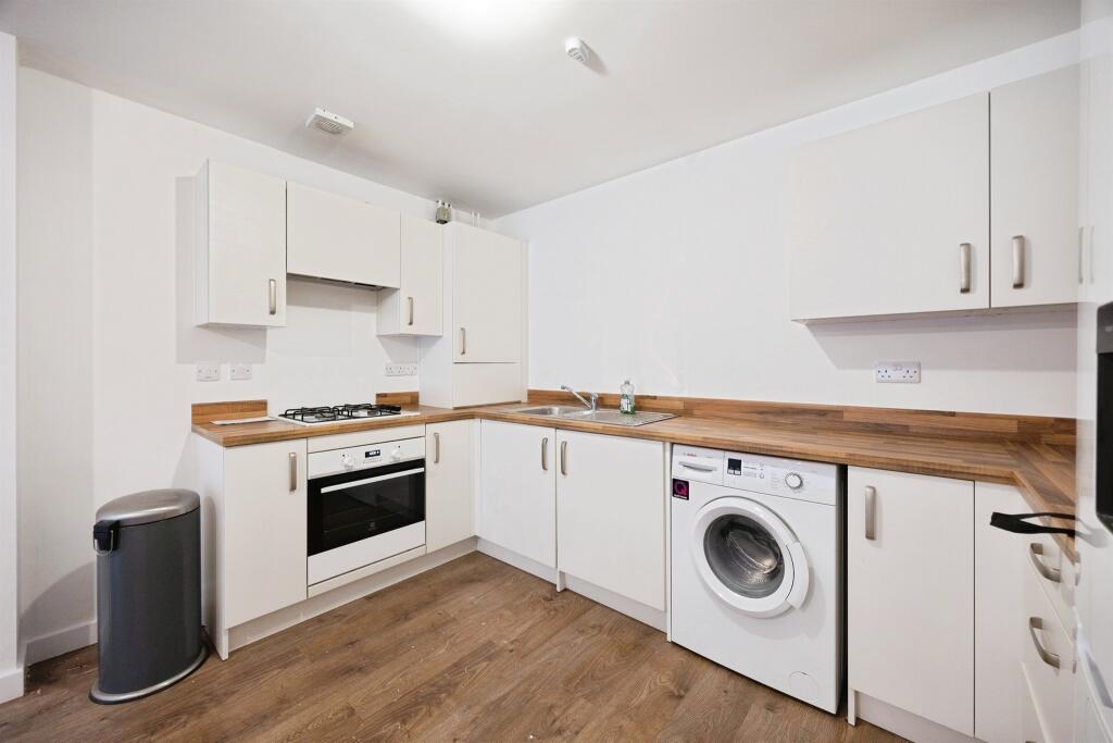 Repton Avenue, Ashford photo 3