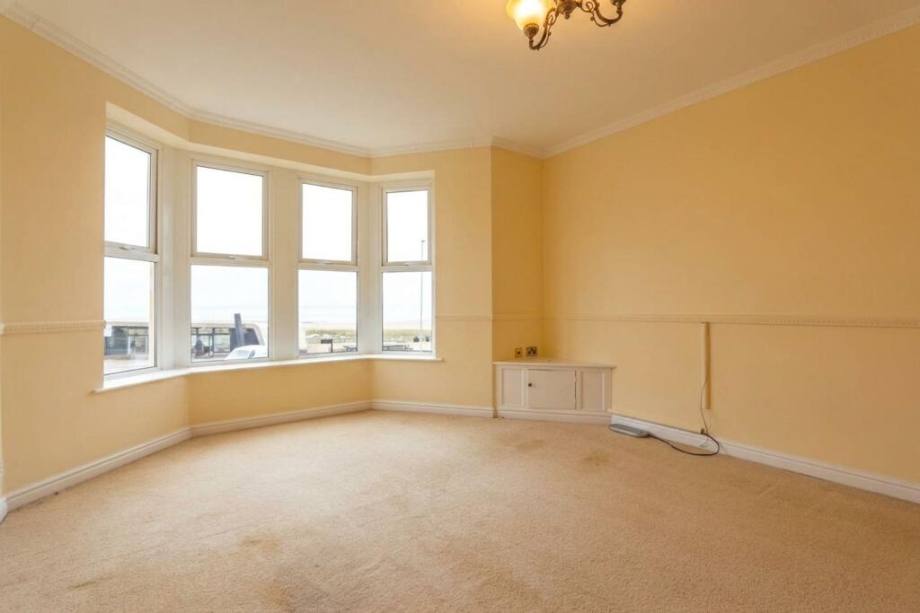 Apartment in Lancaster, West End, Morecambe - More