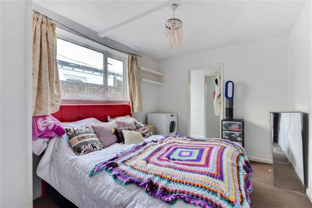 Apartment in Arun, Littlehampton - View 3