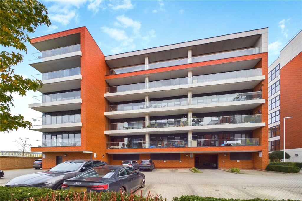 Main image of property: Kingman Way, Newbury, Berkshire, RG14